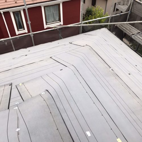 屋根カバー工法ｱｽﾌｧﾙﾄｼﾝｸﾞﾙ　手順　ルーフィング貼り